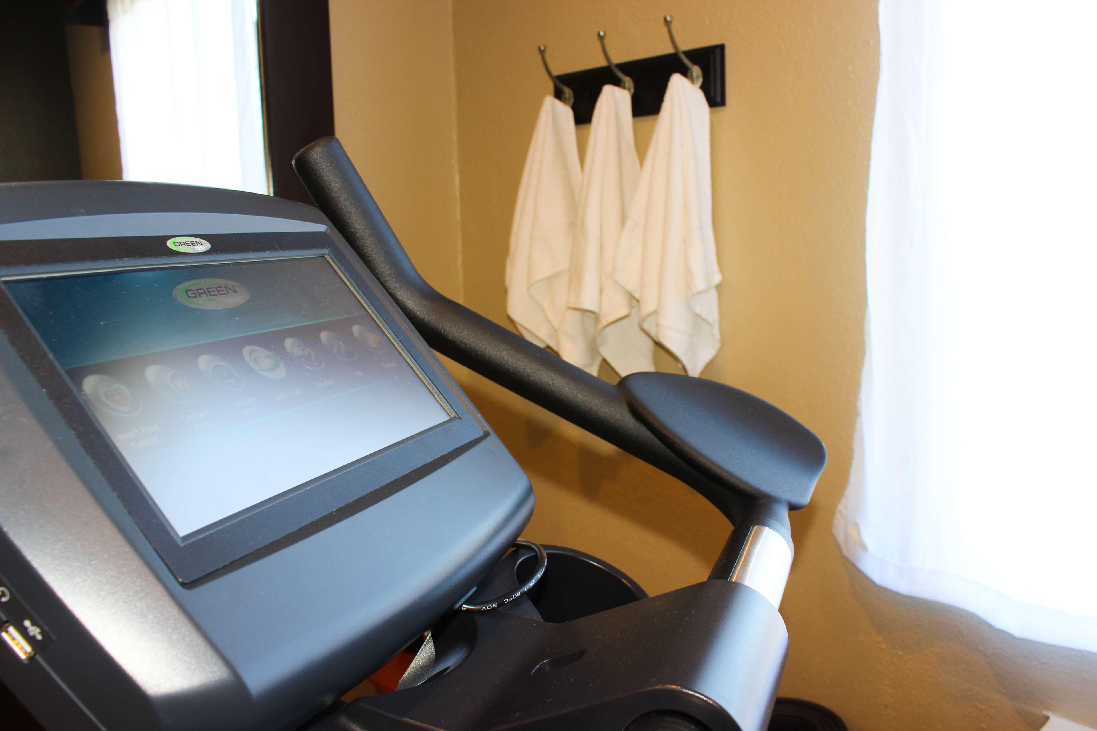 Holiday Inn Express Kilmarnock Bagian luar foto
